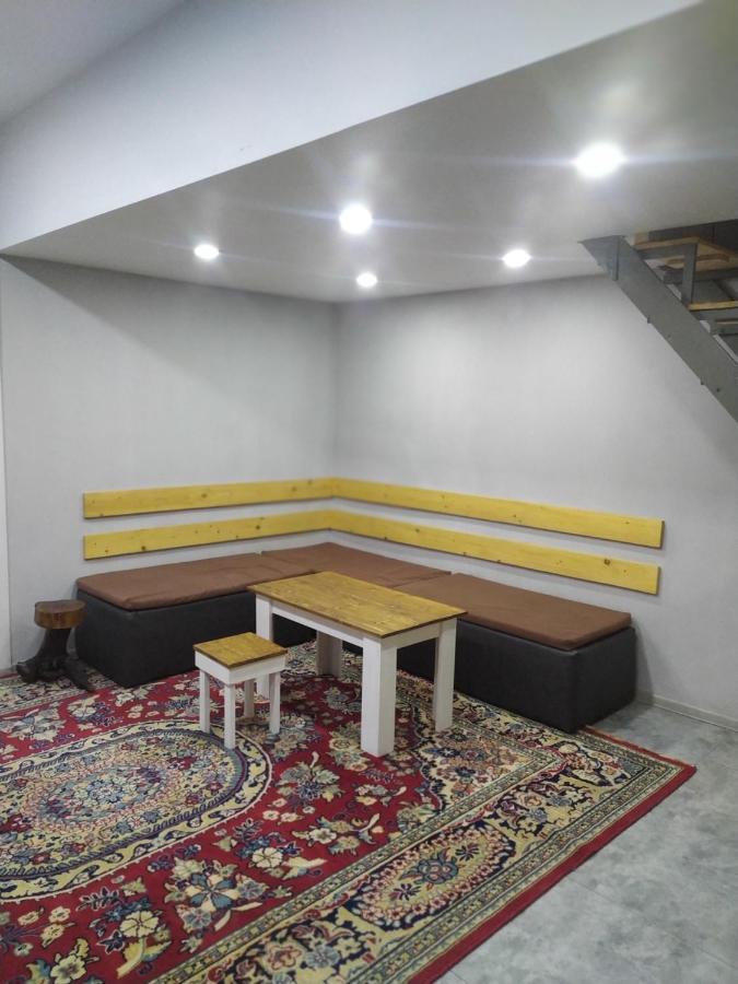 "Stairs"Guest House Jerevan Exteriör bild